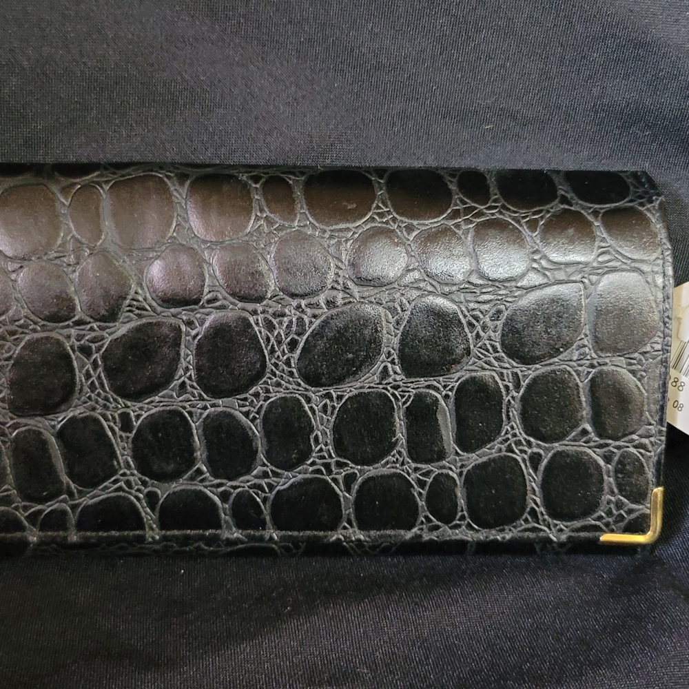 Black Crocodile Embossed Wallet